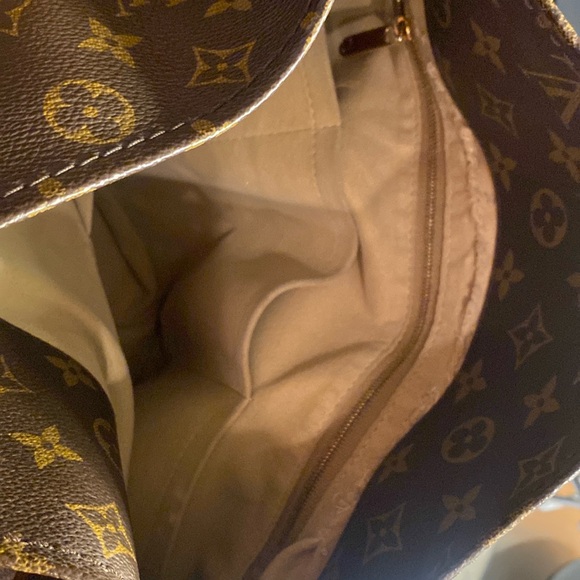 ❤️❤️❤️Louis Vuitton Artsy MM. EXCELLENT CONDITION - Picture 12 of 16